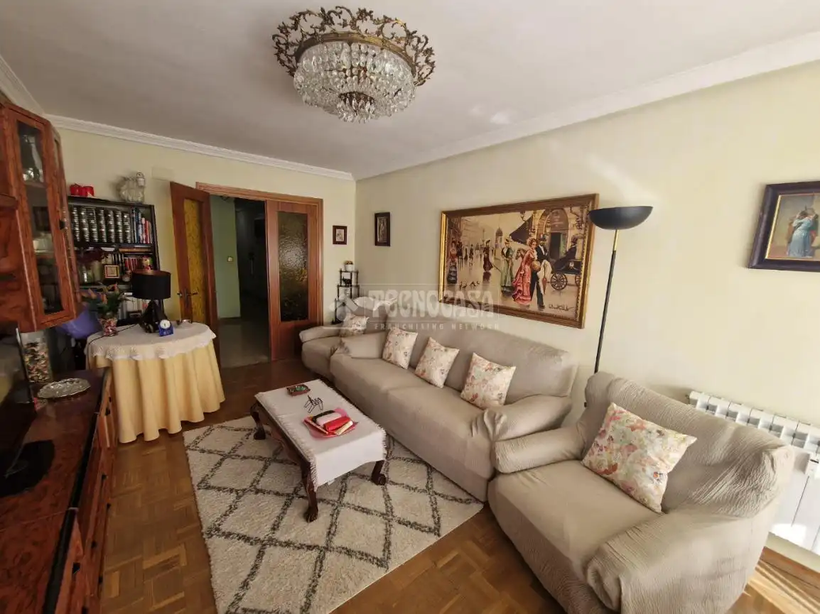 Sala d'estar de Pis en venda en Palencia amb Terrassa