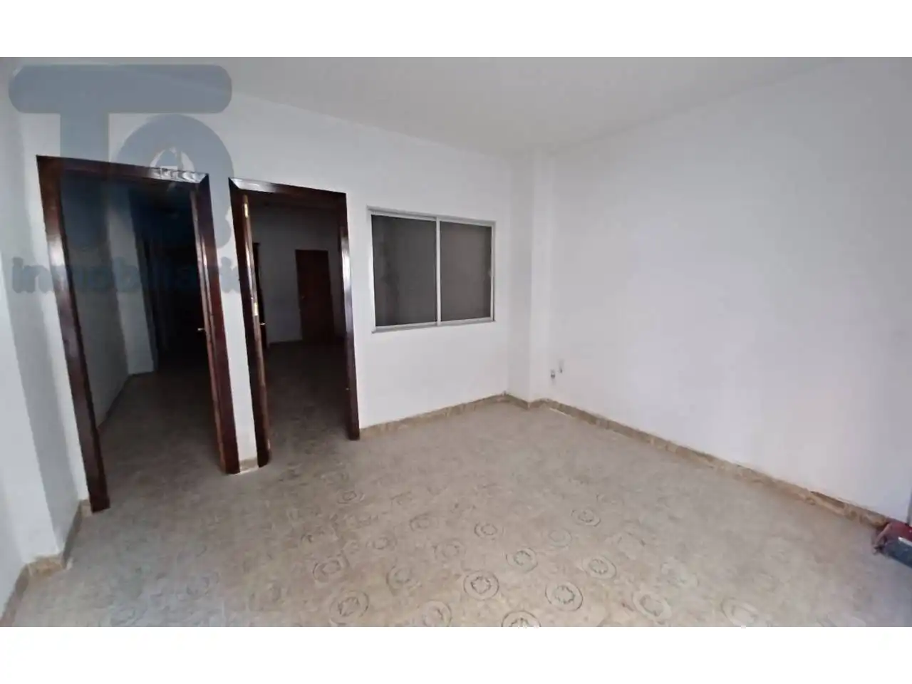 Schlafzimmer von Geschaftsraum zum Verkauf in Granada