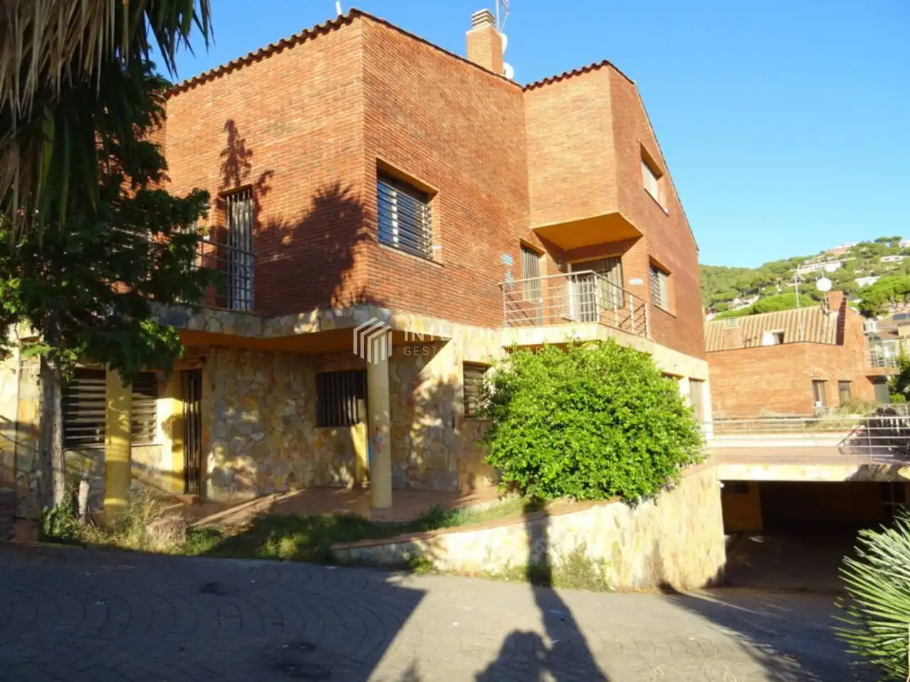 Exterior view of Houses for sale in Premià de Dalt  with Heating, Private garden and Terrace