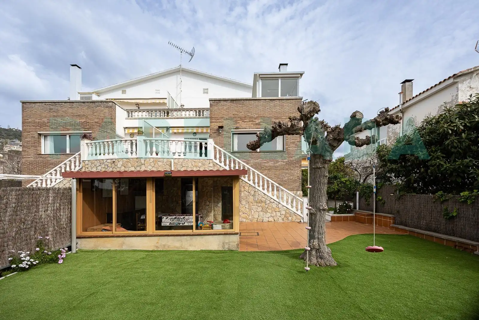 Jardín de Casa o chalet en venta en Badalona con Aire acondicionado, Calefacción y Jardín privado
