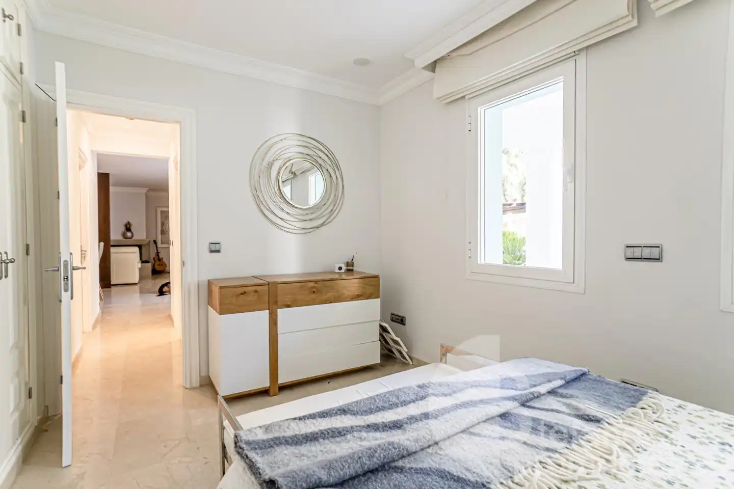 Dormitori de Casa o xalet en venda en Málaga amb Aire condicionat, Jardí privat i Parquet