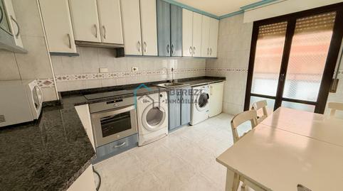 Foto 2 de Pis en venda a Askatasun Hiribidea, Bermeo, Bizkaia