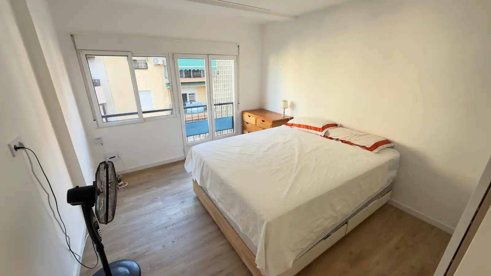 Dormitori de Apartament de lloguer en Pla - Carolinas