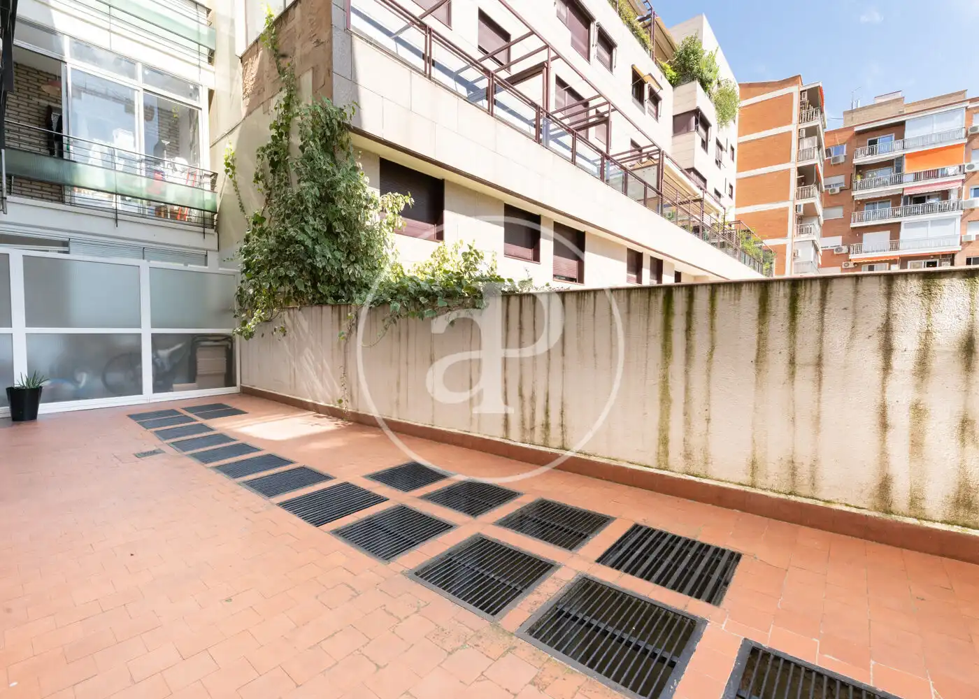 Flat for rent in Calle de María de Guzmán, Ríos Rosas - Nuevos Ministerios