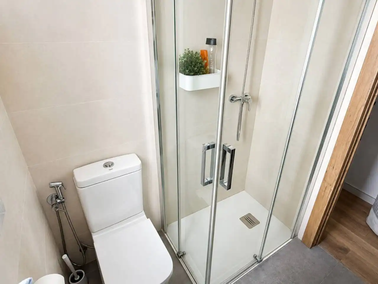 Bathroom of Apartments for sale in Almuñécar  with Air Conditioner