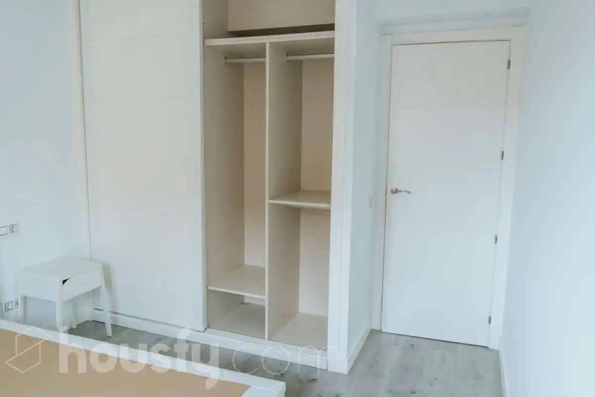 Wohnung zur Miete in Calle de Salas Barbadillo, Pueblo Nuevo