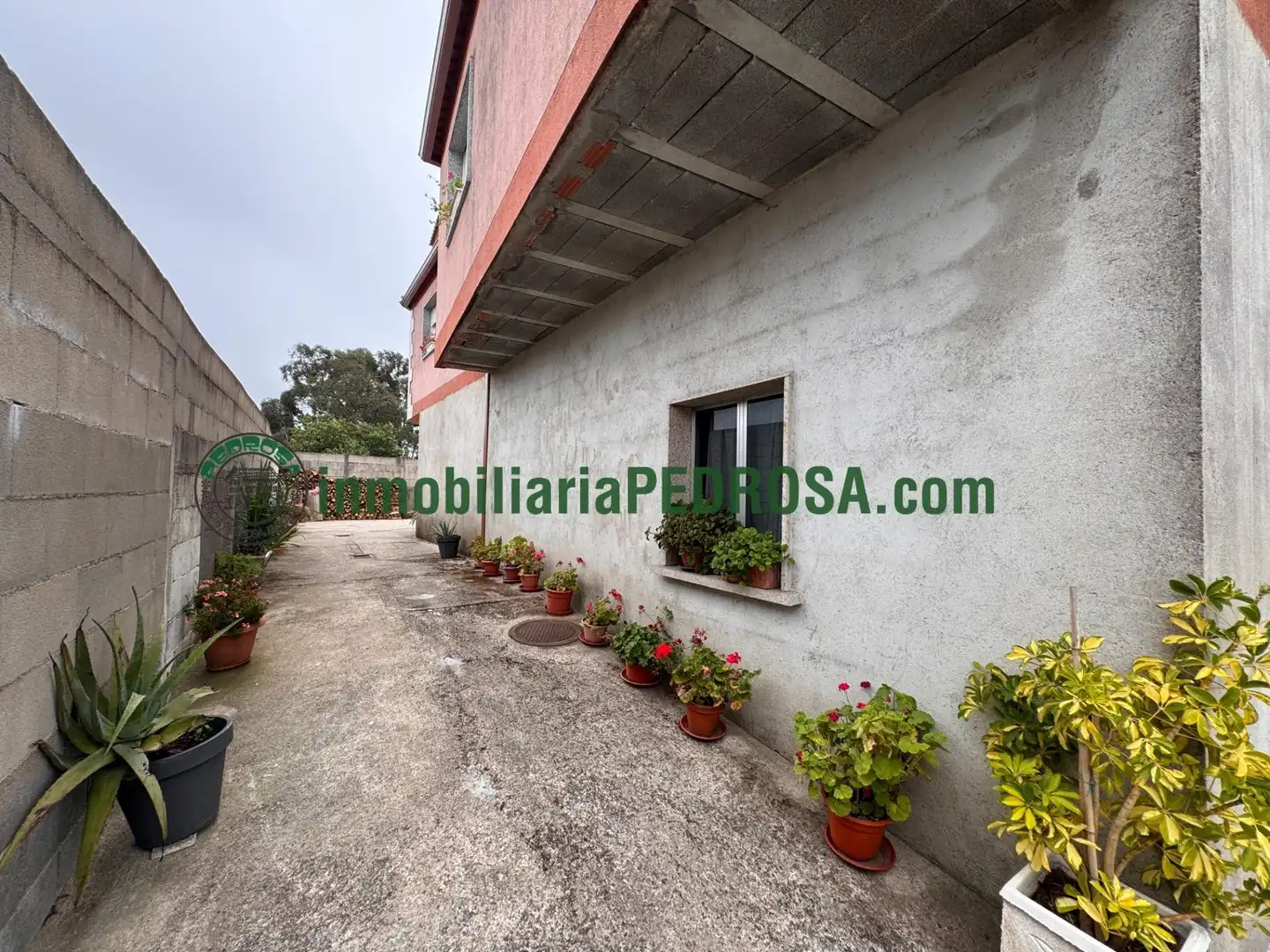 Houses for sale in PE REDONDO-S SALVADOR, San Salvador - Caeira