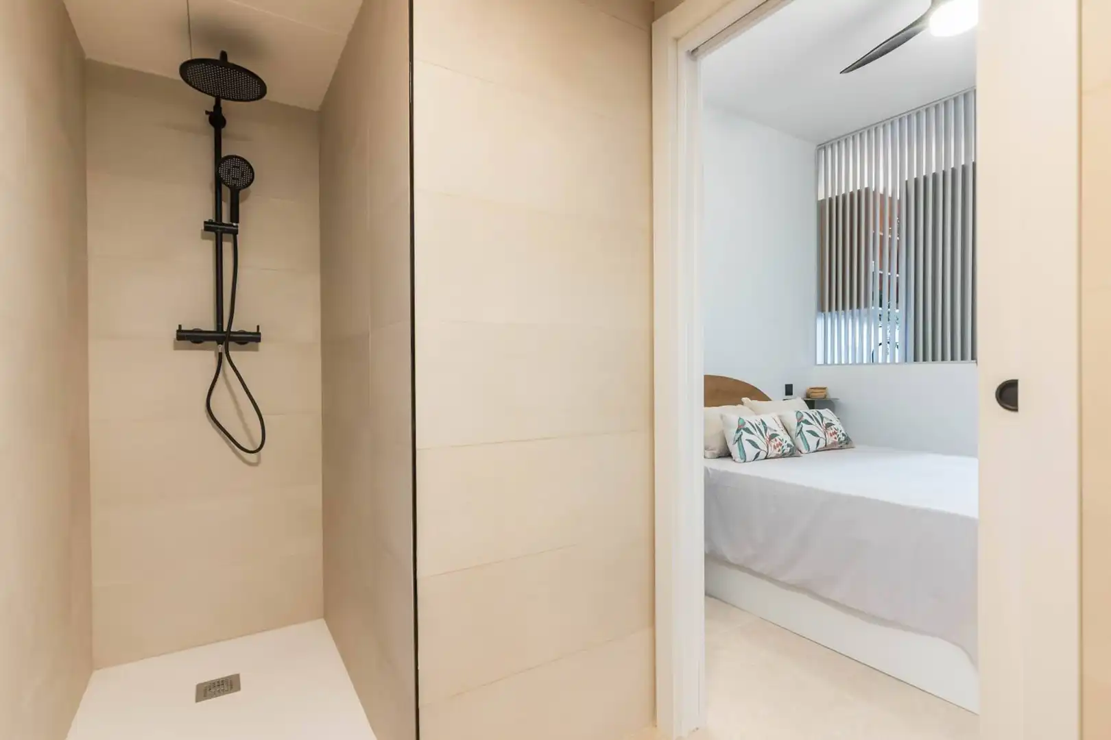 Baño de Apartamento en venta en Murcia con Aire acondicionado y Calefacción