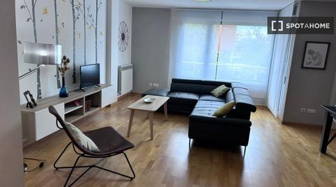 Foto 4 de Apartament per a compartir a Miralbueno, Zaragoza