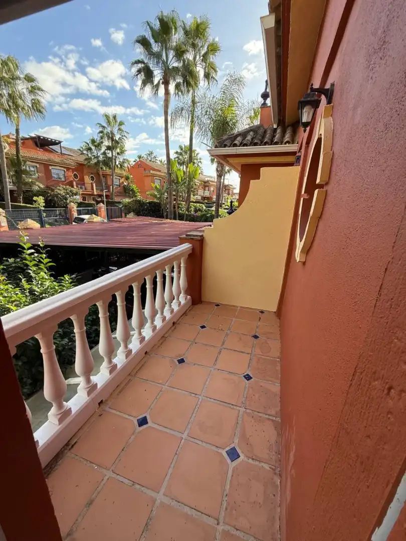Terraced house with pool for sale in Calle Nueva Atalaya 37, imagen 9