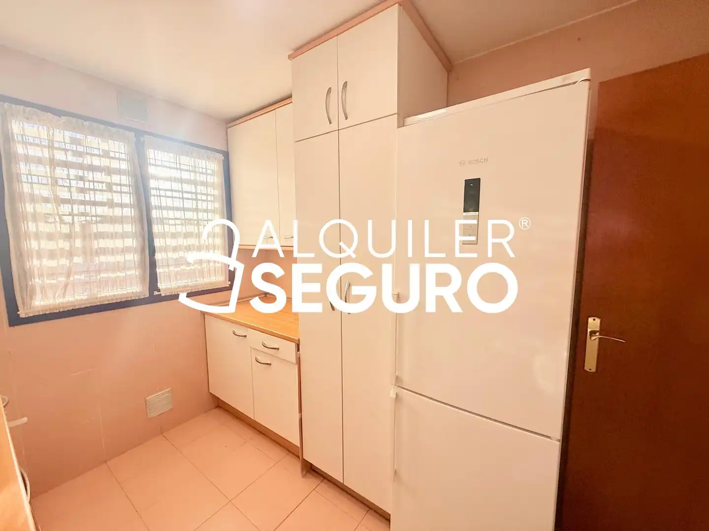 Flat for rent in de Pablo Iglesias, Bellas Vistas