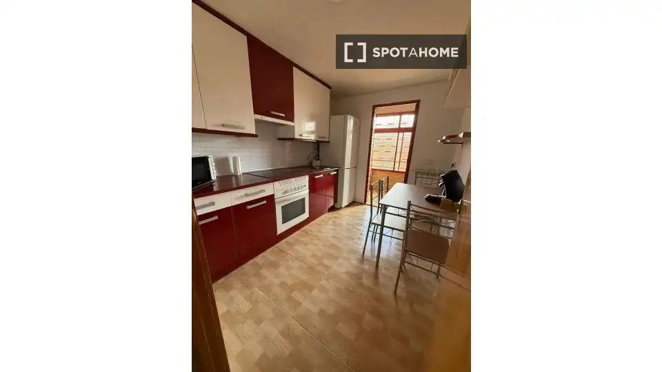 Kitchen of Flat for rent in Madrid  with Air Conditioner, Heating and Furnished