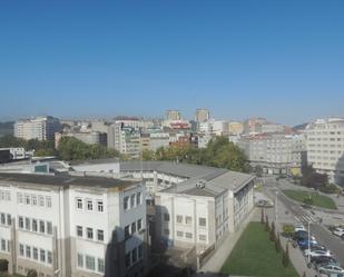 Vista exterior de Pis de lloguer en A Coruña Capital  amb Terrassa i Balcó