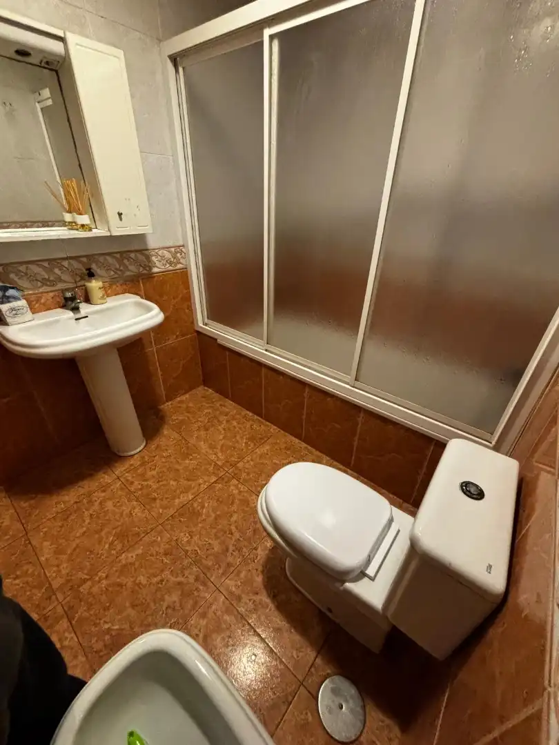 Badezimmer von Wohnung zum Verkauf in Quintanar del Rey mit Klimaanlage, Heizung und Terrasse