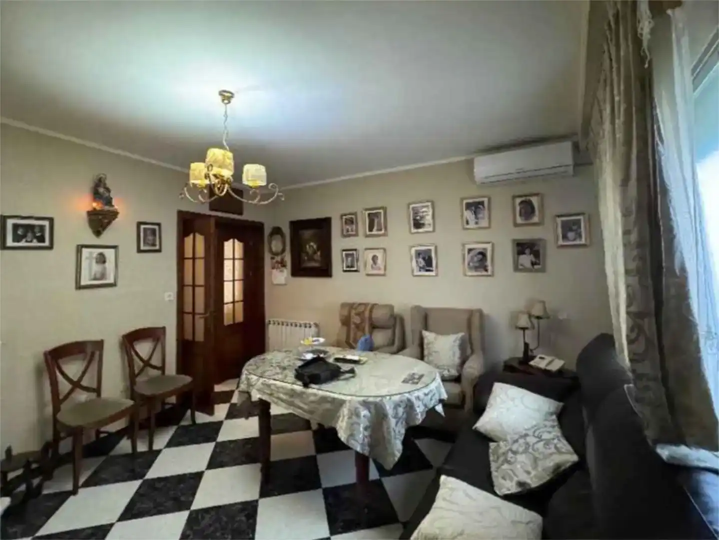 Menjador de Pis en venda en Archidona amb Jardí privat, Parquet i Traster