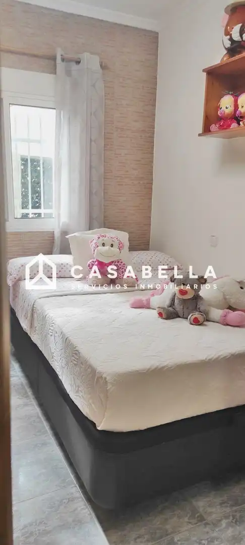 Habitación de Casa o chalet en venta en Paterna con Calefacción, Jardín privado y Terraza