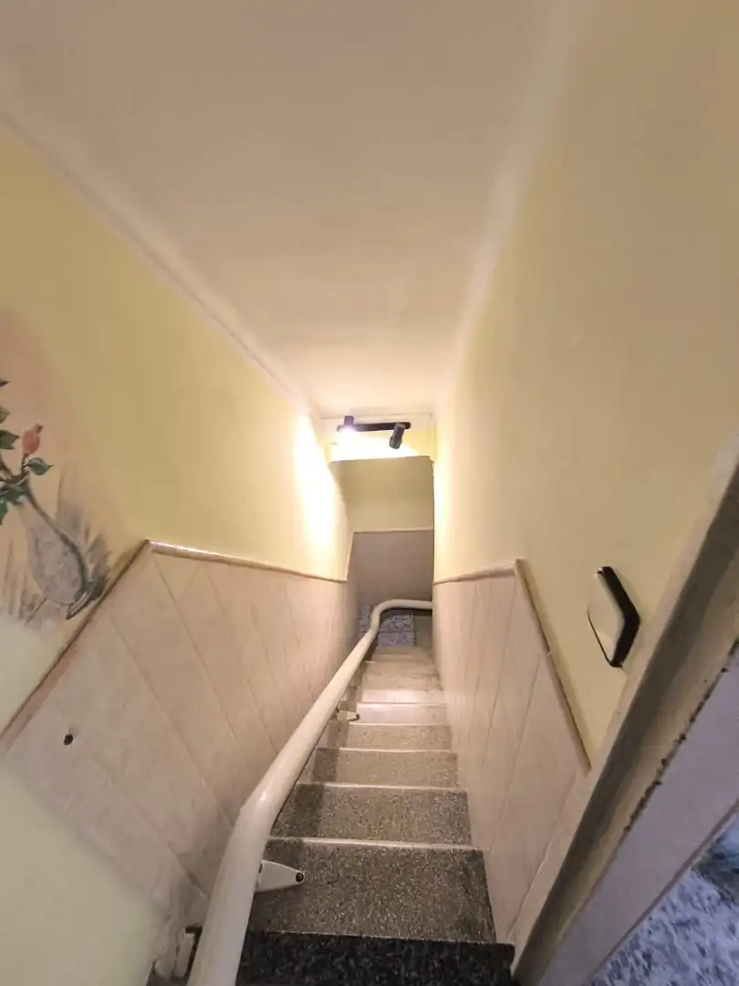 Casa o chalet en venta en L'Hospitalet de Llobregat con Calefacción, Terraza y Alarma