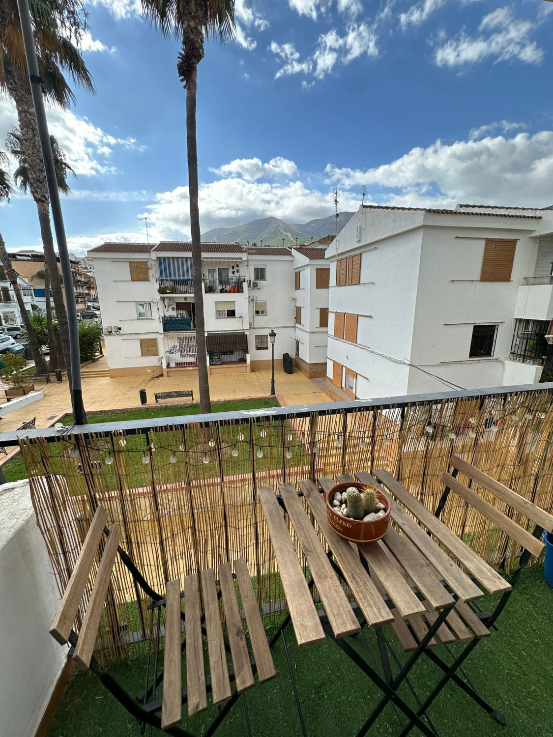 Vista exterior de Pis en venda en Alhaurín El Grande amb Aire condicionat, Calefacció i Terrassa