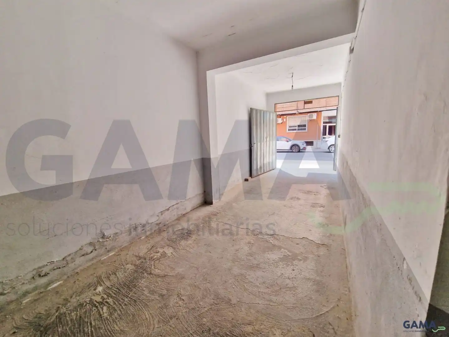 Individual for sale in Casc Urbà, imagen 2