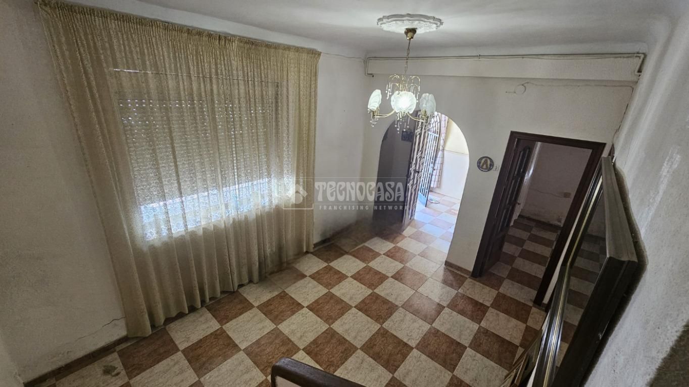 Single-family semi-detached for sale in  Córdoba Capital