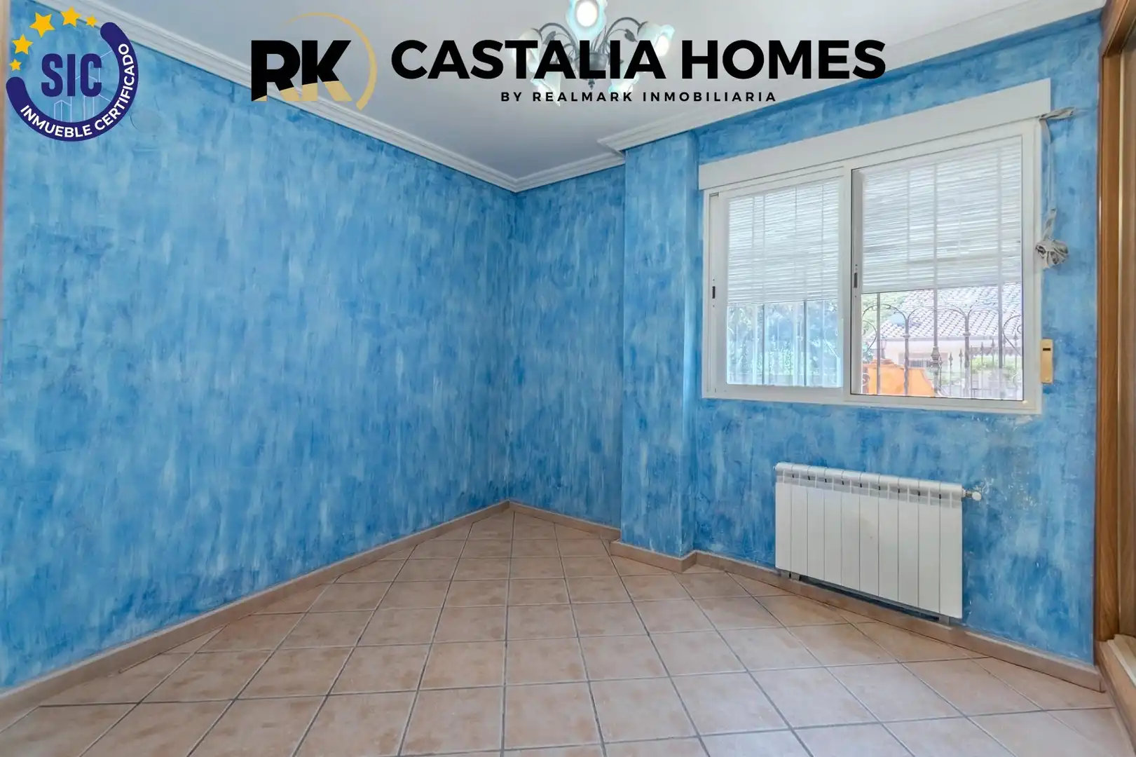 Dormitori de Casa o xalet en venda en Borriol amb Aire condicionat, Calefacció i Jardí privat