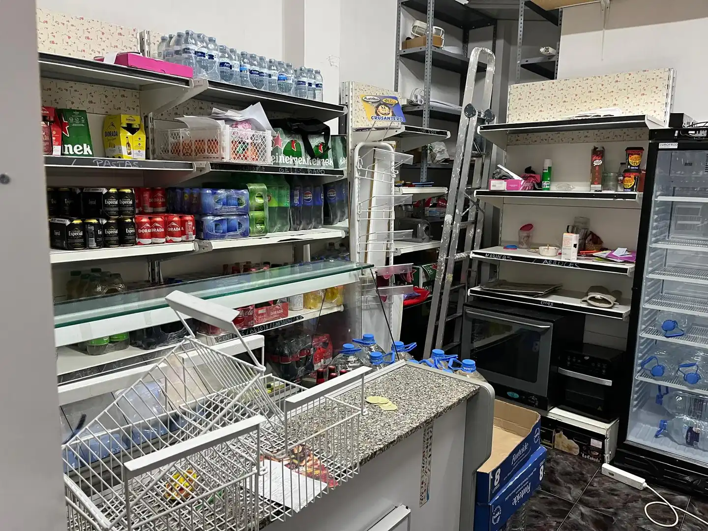Local en traspaso en Los Realejos con Amueblado