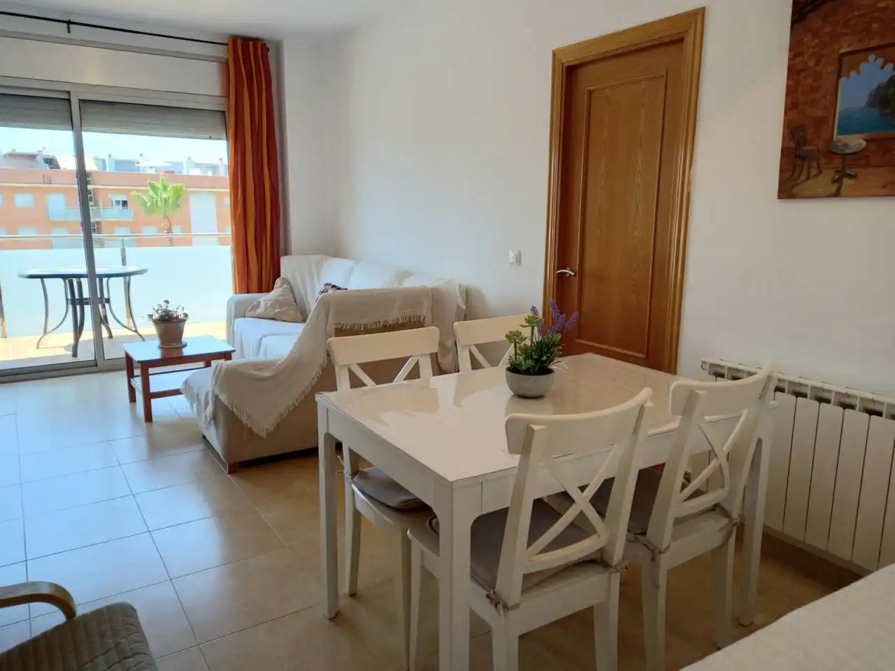 Comedor de Piso de alquiler en Cubelles con Aire acondicionado, Calefacción y Parquet