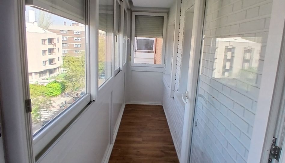 Piso de alquiler en Calle de Añastro, Apóstol Santiago - Imagen 2