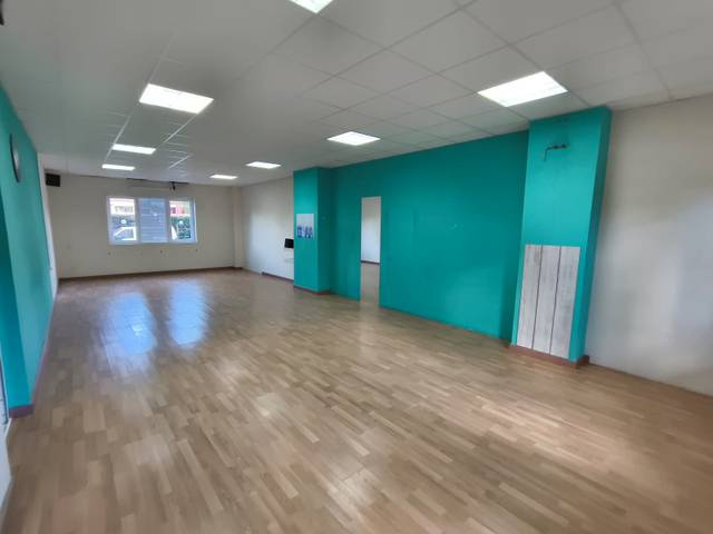 Local comercial en Alquiler en Carrer Doctor Fleming, 23F en Poble Nou - Montiboli