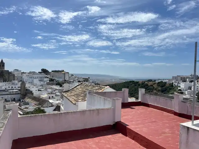Vista exterior de Casa adosada en venta en Vejer de la Frontera con Terraza, Amueblado y Balcón