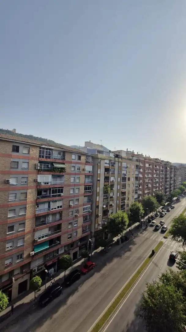 Vista exterior de Pis de lloguer en Jaén amb Aire condicionat, Terrassa i Moblat