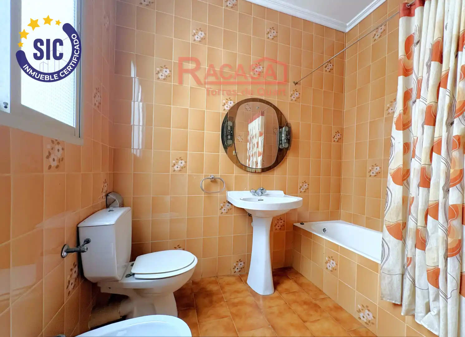 Baño de Piso en venta en Valencia con Jardín privado