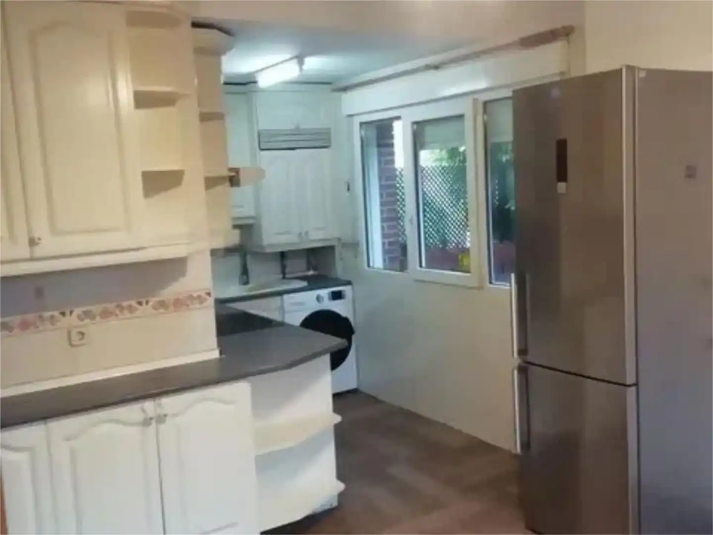 Cocina de Piso en venta en Torrelodones con Piscina y Balcón