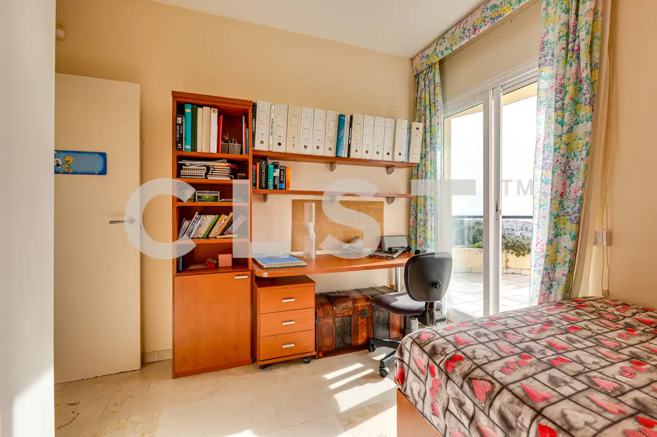 Casa con terraza en venta en Vallpineda - Santa Bárbara, imagen 25