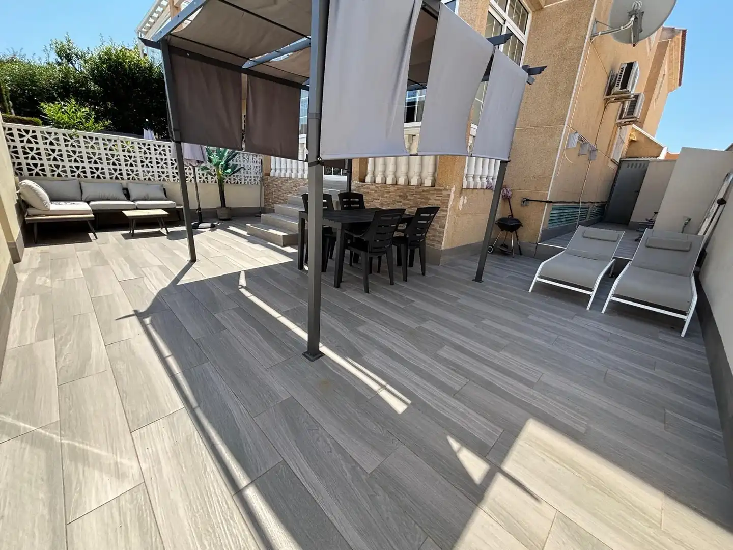 Terraza de Casa o chalet en venta en Torrevieja con Jardín privado y Piscina comunitaria