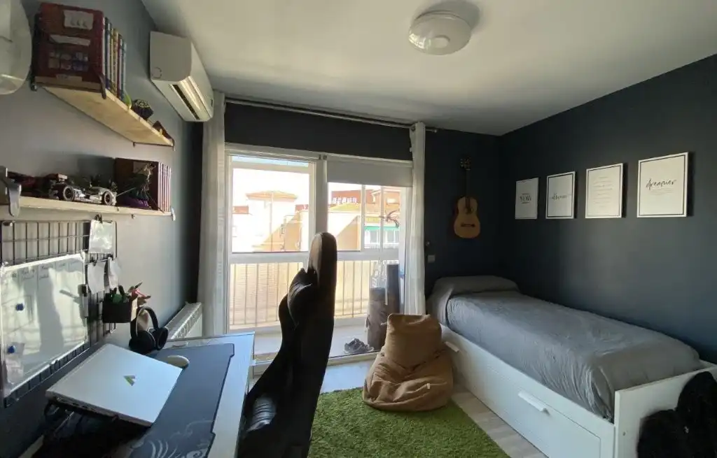 Bedroom of Flat for sale in Leganés  with Air Conditioner, Heating and Terrace