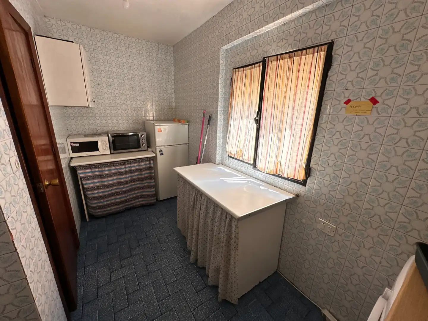 Kitchen of Flat for sale in Cuenca  with Heating, Terrace and Furnished
