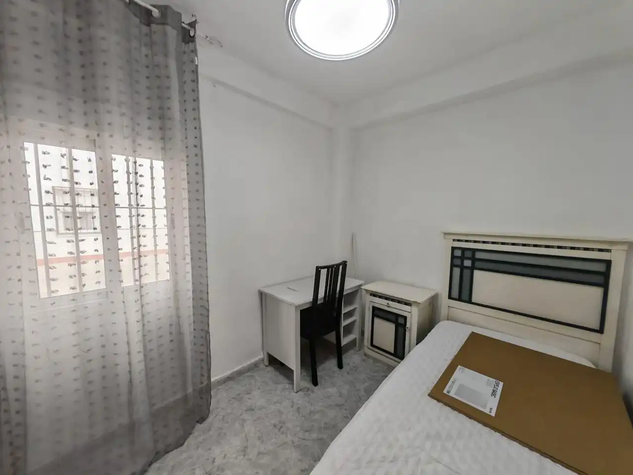 Schlafzimmer von Erdgeschoss zur Miete in Sevilla mit Möbliert