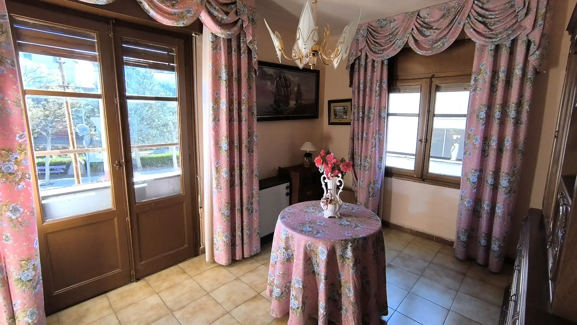 Comedor de Casa o chalet en venta en Alpartir con Jardín privado, Terraza y Amueblado