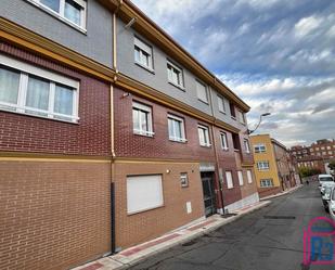 Vista exterior de Apartament de lloguer en San Andrés del Rabanedo amb Calefacció, Traster i Moblat