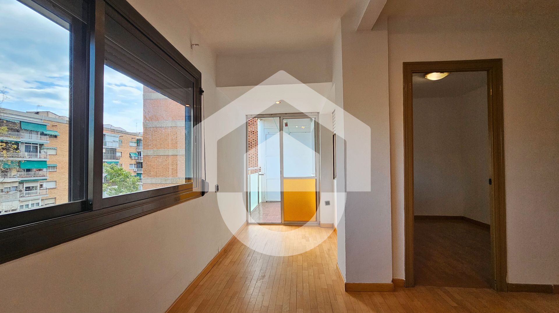 Piso en venta en La Guineueta, Nou Barris