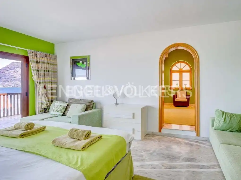 Houses for sale in Acantilados de Los Gigantes