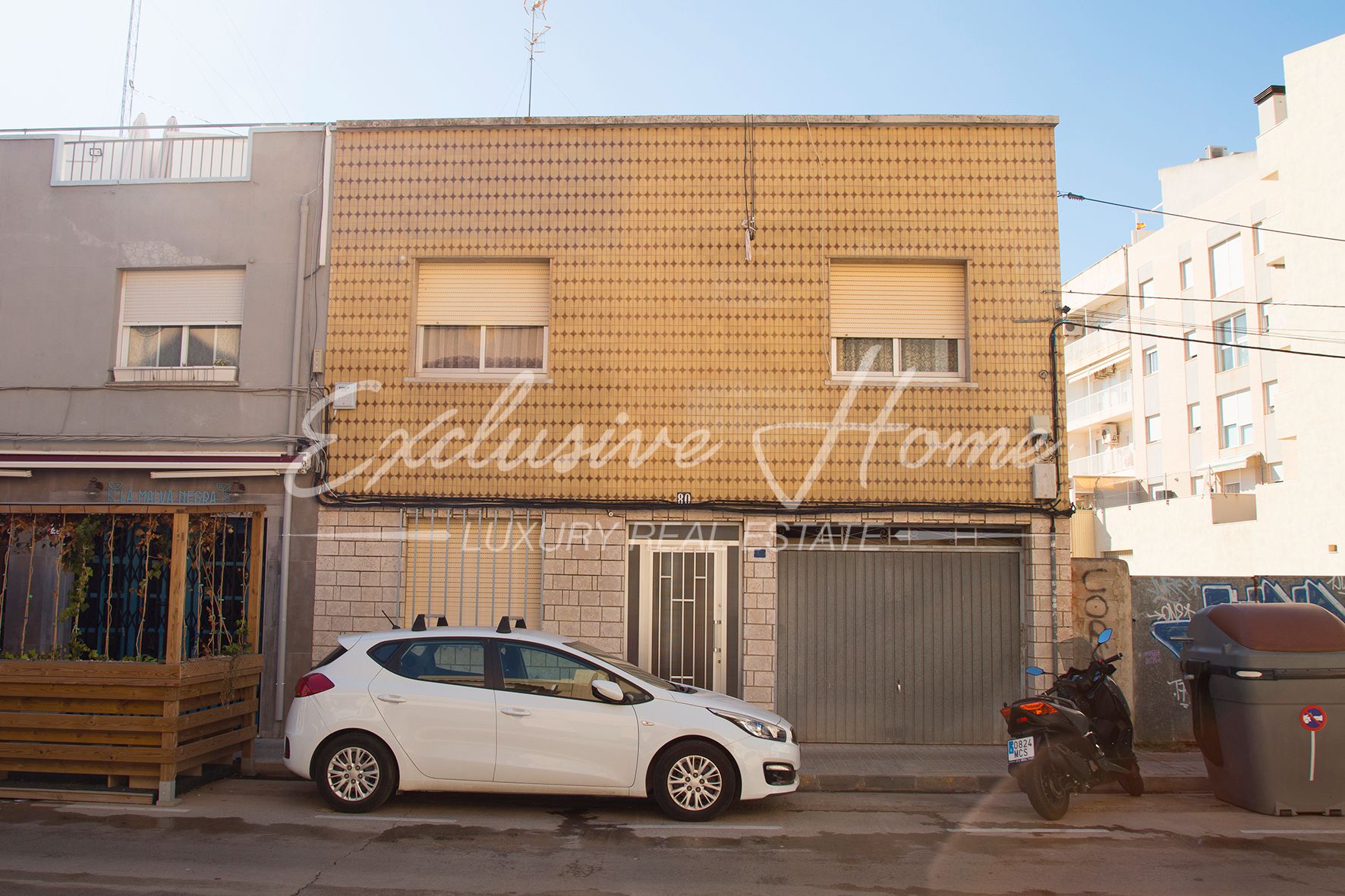 Vista exterior de Casa o xalet en venda en Benicarló amb Aire condicionat, Calefacció i Terrassa