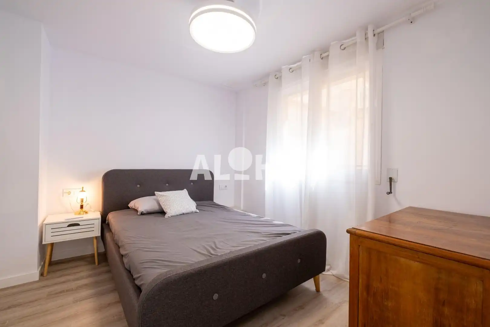 Habitación de Apartamento de alquiler en Valencia
