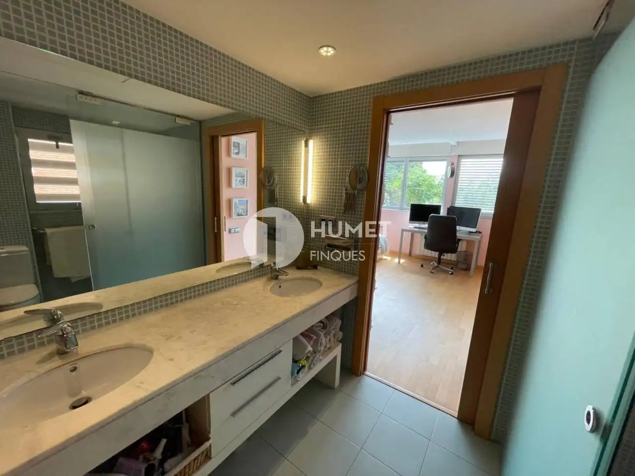 Baño de Casa o chalet en venta en Barcelona con Aire acondicionado, Calefacción y Jardín privado