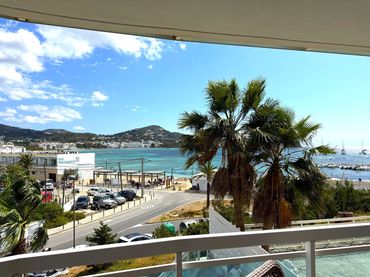 Apartament amb piscina en venda a Calle d'Alhaueth 6