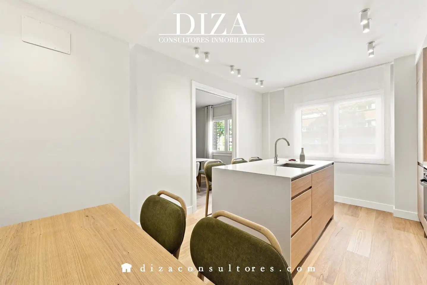 Vista exterior de Piso en venta en Madrid con Aire acondicionado