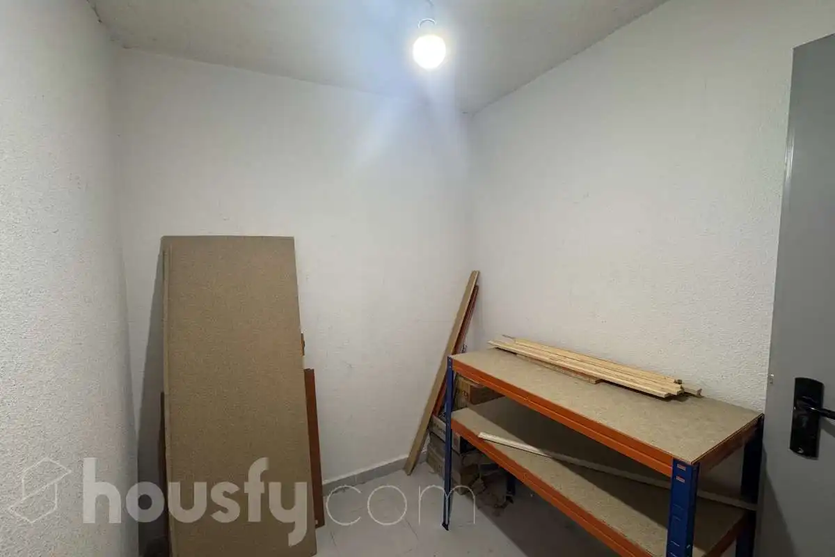 Piso de alquiler en Madrid con Trastero y Amueblado
