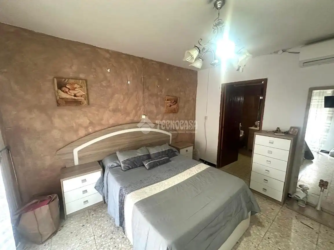 Bedroom of Houses for sale in Jódar, Jaén