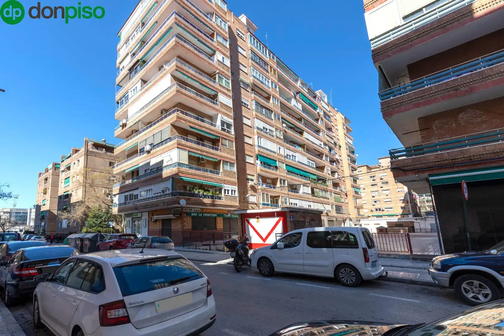 Piso en venta en Calle ALMUÑECAR, 4, Barrio de Zaidín
